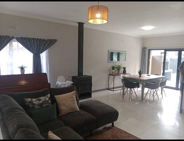 3 BEDROOM HOUSE FOR SALE IN JANSENPARK